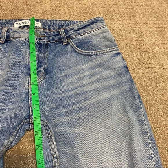 {Zara} Basic Z1975 Denim | Distressed Jeans - Size 6 - Picture 12 of 16